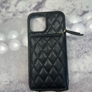 Lameeku NWB Black Quilted Phone/Wallet